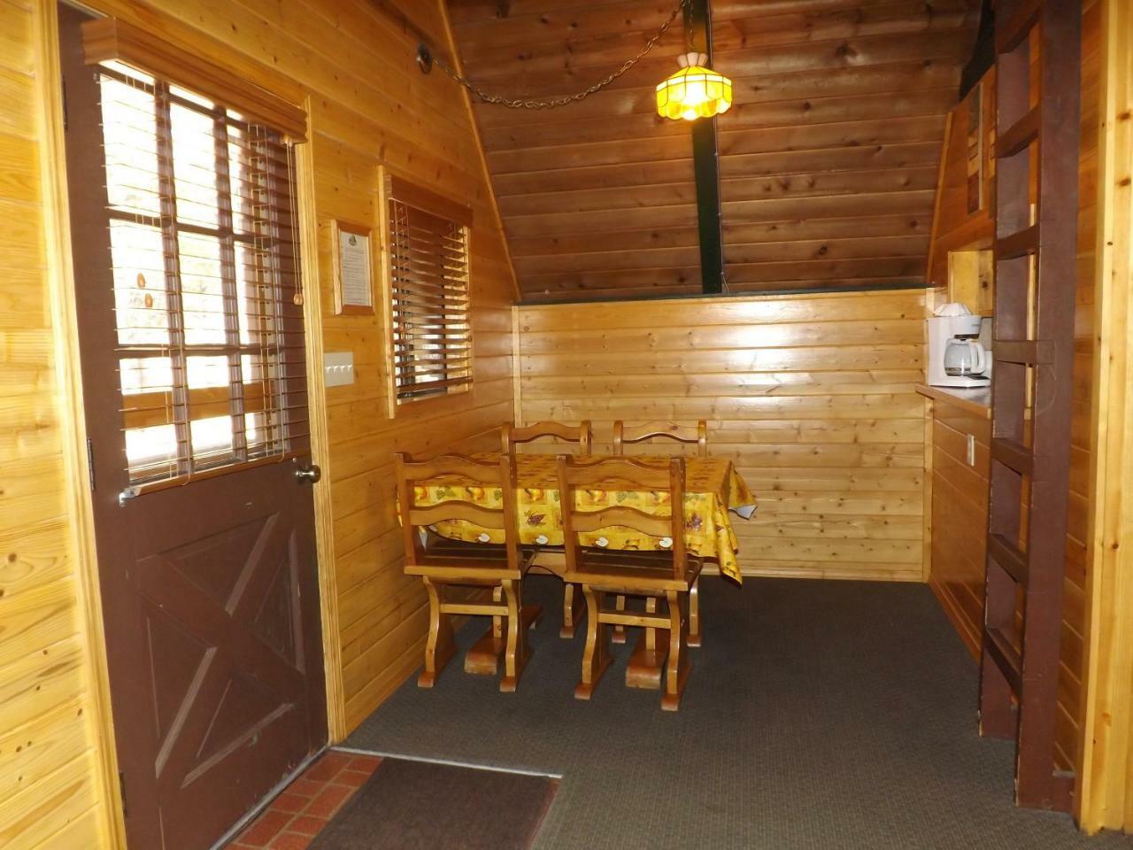 Arizona Mountain Inn & Cabins Флегстафф Екстер'єр фото